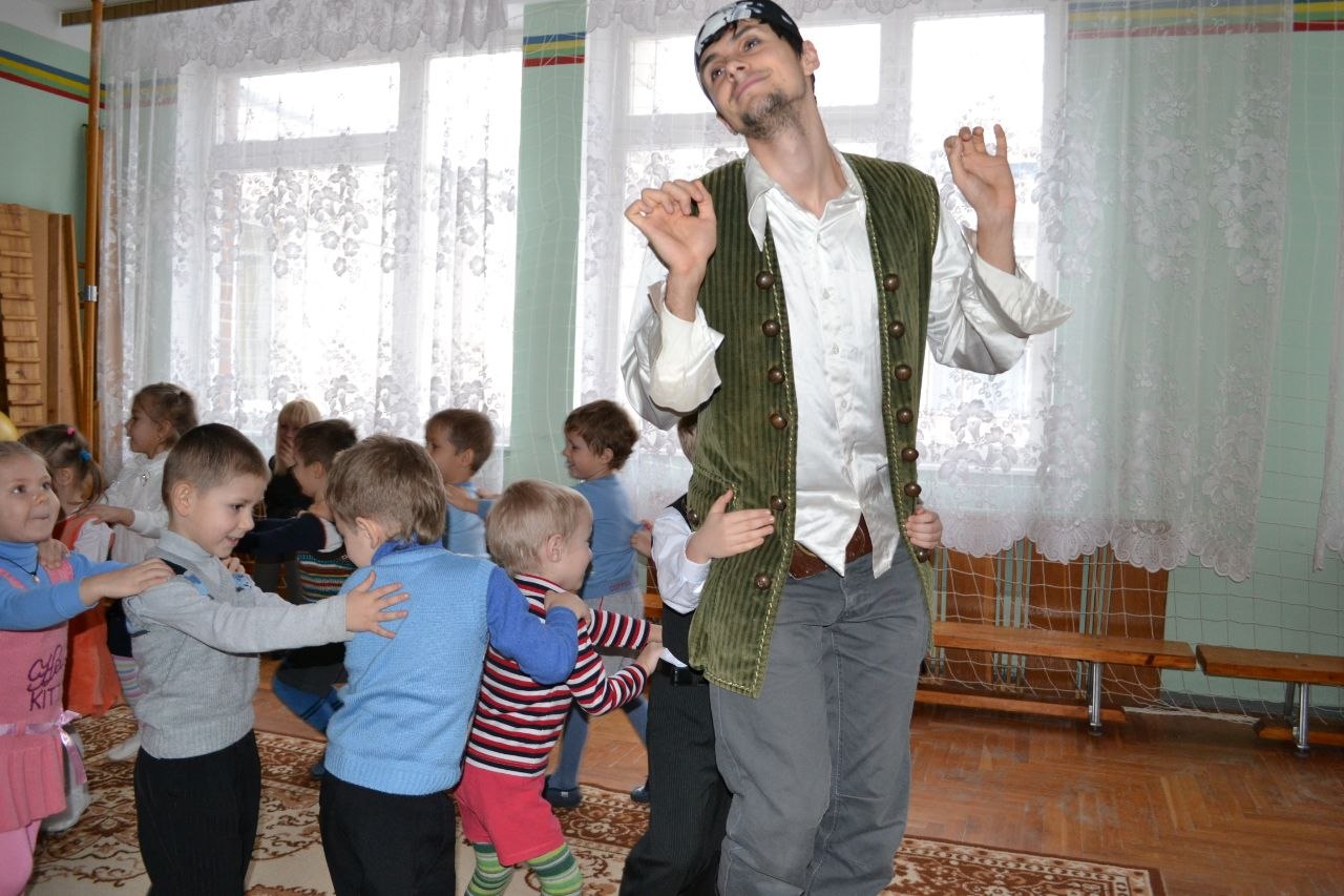 Faynaparty kids party moment 25